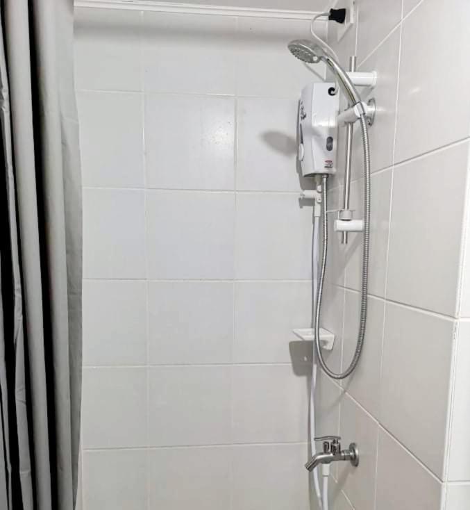 מנילה 2Br Apartment - Pasig Stay מראה חיצוני תמונה