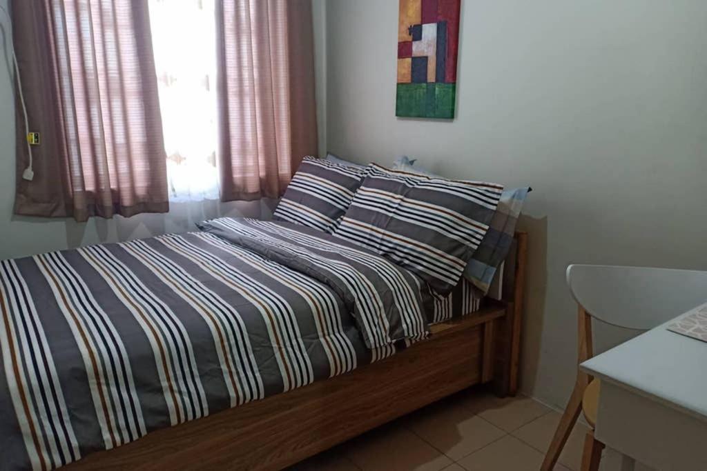 מנילה 2Br Apartment - Pasig Stay מראה חיצוני תמונה